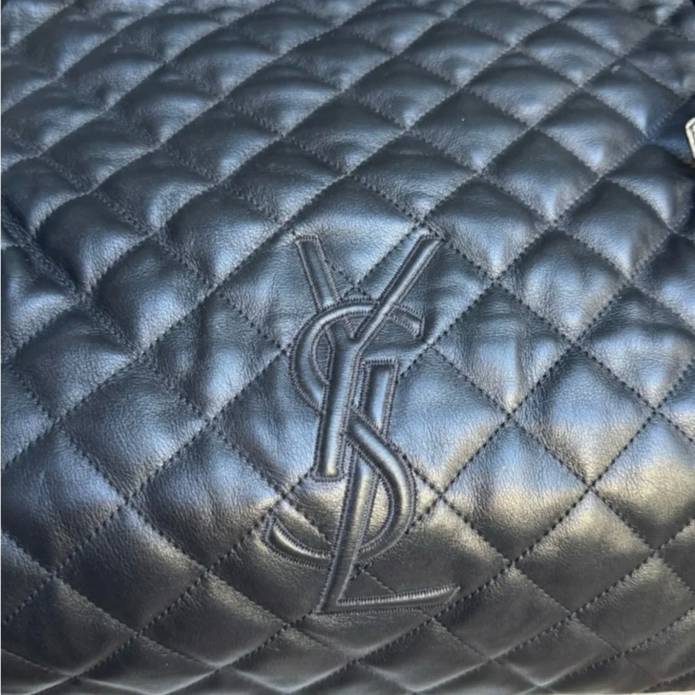 🔥 YSL - Saint Laurent ES Giant Travel Weekender Bag in quilted leather - Picture 5 of 15